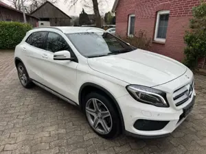 Mercedes-Benz GLA 250 GLA 250 4Matic 7G-DCT StreetStyle
