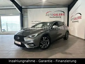Infiniti Q30 2.2d AWD Premium/LED/LEDER/Navi/GARNATIE/E6