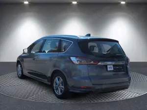 Ford S-Max Titanium 7-Sitzer AHK schwenkbar 1.Hand Bild 3