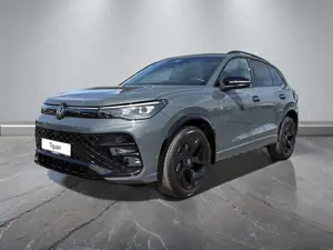 Volkswagen Tiguan R-Line 2,0 l TDI SCR 4M AHK+KAMERA+NAVI+L Bild 2