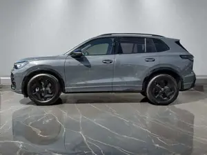 Volkswagen Tiguan R-Line 2,0 l TDI SCR 4M AHK+KAMERA+NAVI+L Bild 5