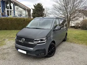 Volkswagen T6.1 California Beach Edition DSG | DCC | ACC | Kamera | Standheizung • Discover Media • 