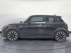 MINI Cooper S Classic Trim Steptronic Klimaaut. PDC Bild 3