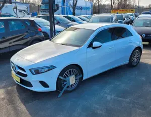 Mercedes-Benz A 180 A A 180 Edition 19.Automatic.Kamera.Navi. Bild 2