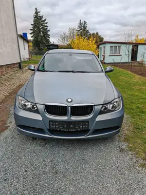 BMW 318 318i
