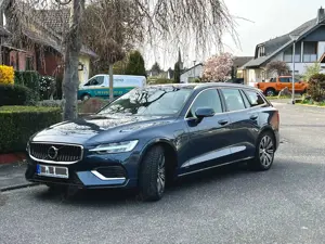 Volvo V60 V60 Plug-In-Hybrid T8 AWD Recharge Ultimate Bright