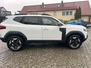 Dacia Duster III TCe 130 Extreme 4x4 abn.Anhänger. Bild 5
