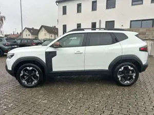 Dacia Duster III TCe 130 Extreme 4x4 abn.Anhänger. Bild 4