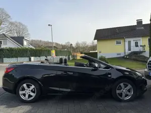 Opel Cascada