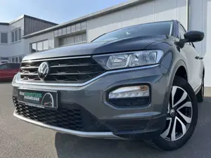 Volkswagen T-Roc 1.5 TSI DSG ACTIVE 156€ m.20% Anz. AHK ActInfo N