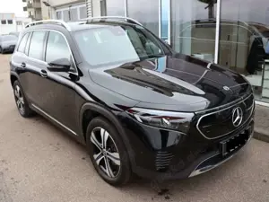 Mercedes-Benz EQB 350 Mercedes-Benz EQB 350 4MATIC 7-Sitzer Navi RFK LED MBUX SHZ Lenkradheizung Tot