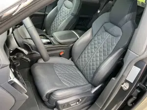 Audi SQ8 4.0 TFSI quattro competition plus PANO+HUD+ Bild 5