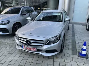 Mercedes-Benz C 180 C 180 T CGI (205.240)