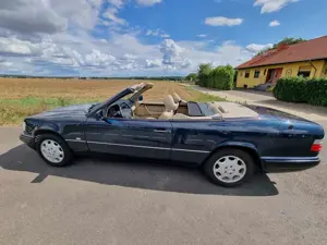 Mercedes-Benz E 200 E-Klasse