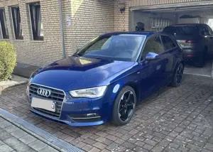 Audi A3 Audi A3   3-fach S-line  1. Hand *TOP GEPFLEGT*