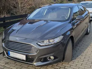 Ford Mondeo Mondeo 2.0 EcoBoost Start-Stopp Autom. Titanium