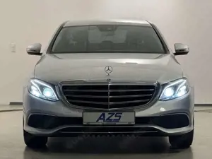 Mercedes-Benz E 220 CDI Exclusive AHK Kamera LED Navi Bild 3
