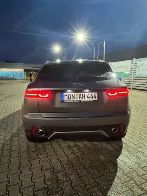 Jaguar E-Pace D180 AWD Aut. Bild 2