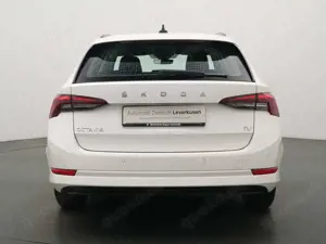 Skoda Octavia Combi Ambition DSG CARPLAY PDC LED VIRT Bild 4