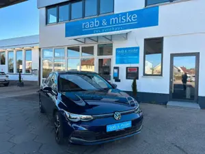 Volkswagen Golf VIII Style *Navi/ACC/Memory/SHZ*