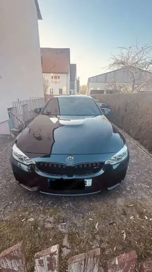 BMW M4 Coupe DKG