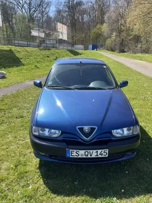 Alfa Romeo 145 Quadrifoglio Bild 2