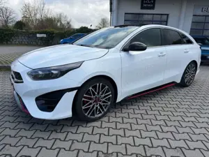 Kia ProCeed / pro_cee'd ProCeed 1.6 T-GDI DCT GT/Perf./Bastuck/Ansaugung Bild 2