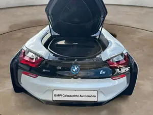 BMW i8 i8 Roadster 1a Zustand Bild 4