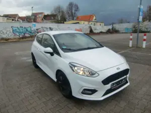 Ford Fiesta Fiesta 3-trg.1.5 TDCi ST-Line,2.H.TÜV 9/27,NAVI