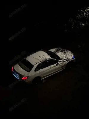 Mercedes-Benz C 220 d (bt) Sport auto Bild 4