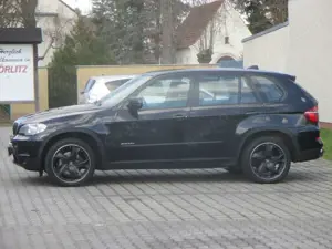 BMW X5 X5 E70 Facelift xDrive30d TÜV 07/2027 Bild 3