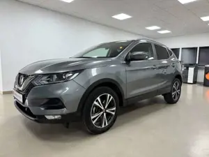 Nissan Qashqai 1.3 DIG-T N-Way*RFK*BMT*PANO*