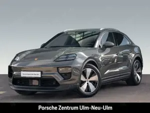 Porsche Macan Surround-View BOSE Luftfederung 21-Zoll