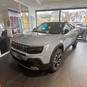 Jeep Avenger Summit Mild-Hybrid