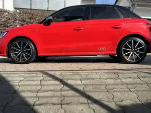 Audi A1 1.4 TFSI sLine Sportback Navi.xenon.leder.tempomat
