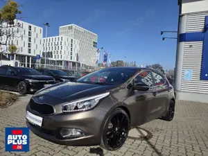 Kia Ceed / cee'd Ceed 1.6 GDI Vision SITZHZG+PDC+BEH.LENKRADKlima