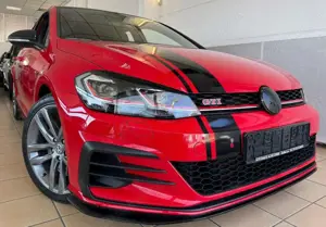 Volkswagen Golf GTI VIII 2,0 TCR LED Kamera ACC Dynaudio Alcantara DAB