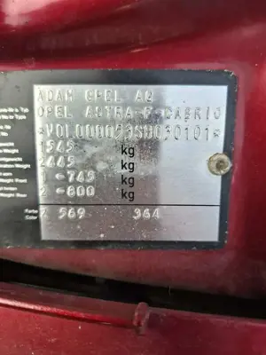 Opel Astra Cabrio 1.6i Bertone Edition