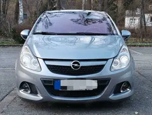Opel Corsa Corsa 1.6 Turbo OPC Bild 3