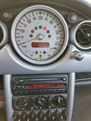 MINI One Cooper Bild 5