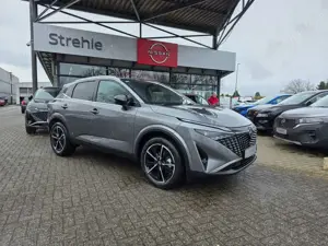 Nissan Qashqai 1.3 DIG-T MHEV Xtronic Tekna Bose Bild 3