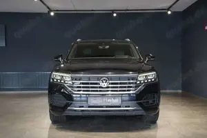 Volkswagen Touareg R-Line IQ LED-HeadUp-DYN-Pano-21-VOLL Bild 2