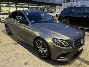 Mercedes-Benz E 200 d 9G-TRONIC AMG Line