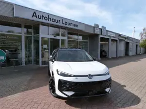 Volkswagen T-Roc 1.5 eTSI DSG R-Line Navi DigiPro 19"LM AHK el.Heck