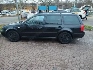 Volkswagen Golf 1.6 Special