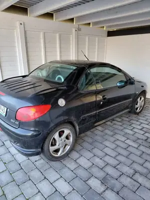 Peugeot 206 CC Platinum Bild 2