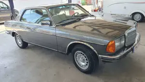 Mercedes-Benz 280 280 CE W123 H Kennz