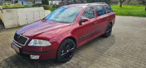 Skoda Octavia Zahnriemen+Service+Reifen+TÜV NEU!!!