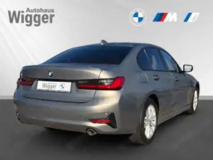 BMW 318 d Advantage Limousine/StandHZ/Navigation/LED Bild 3