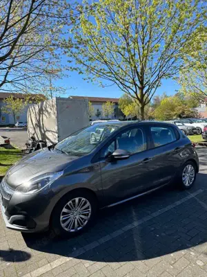 Peugeot 208 PureTech 82 Active Bild 2